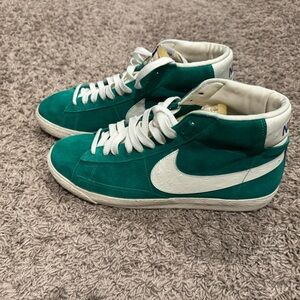 Nike Teal and White High-Top Sneakers